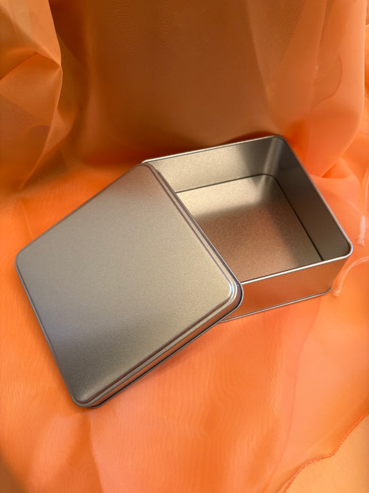 Scatole di latta personalizzate con canzone