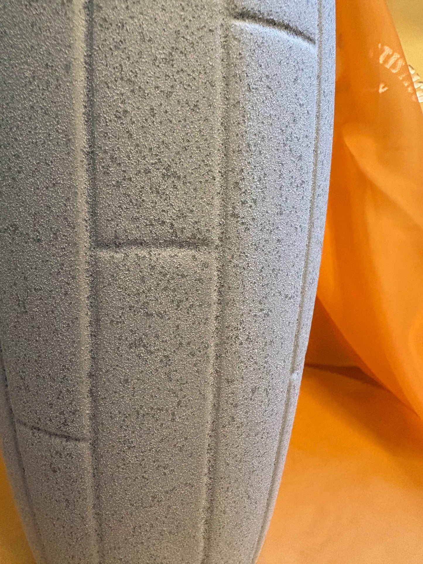 Vaso di ceramica argentata - Laboratorio Artistico di Stefania