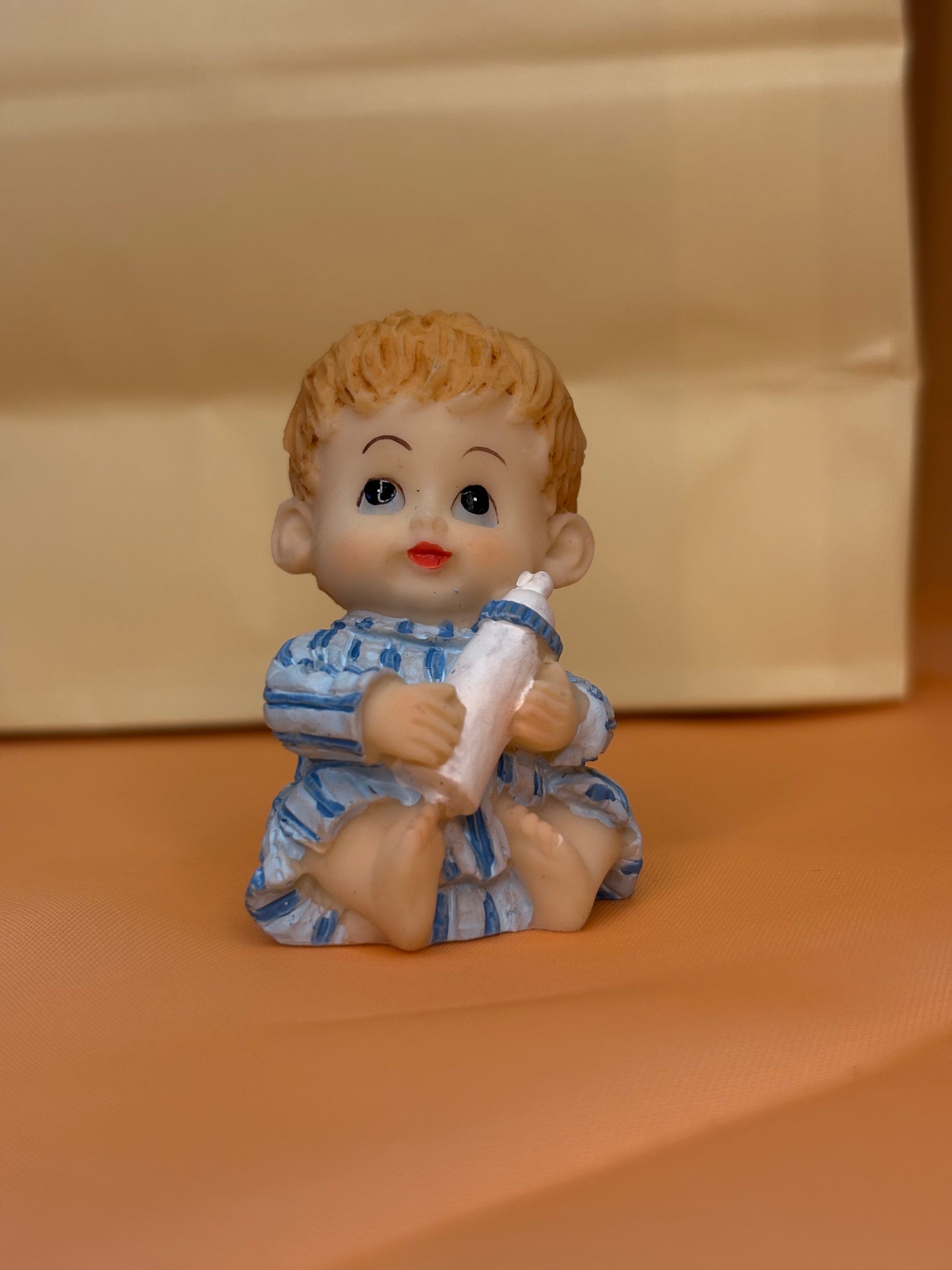 Zona outlet: 22 Bimbi seduti MISTI
