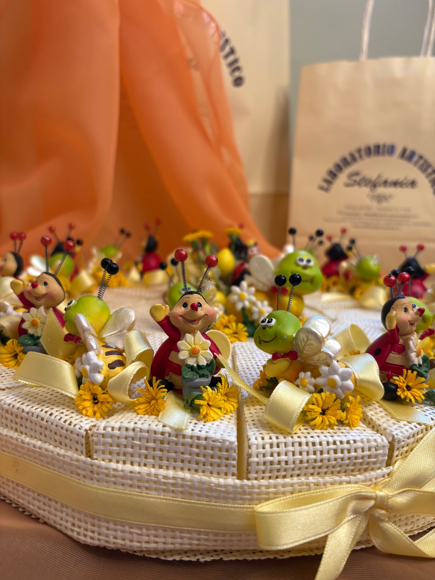 Zona outlet: Torta di 20 fette per bomboniera